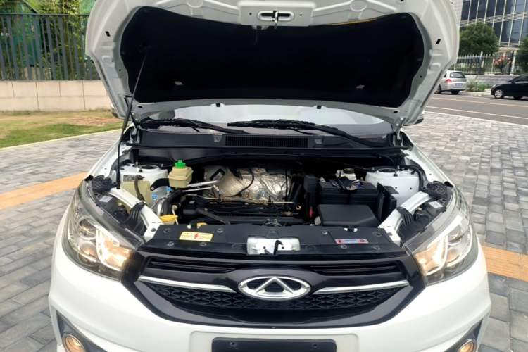 Used Chery Tiggo 3 2016 1.6L CVT ZhiShang Edition Engine Bay