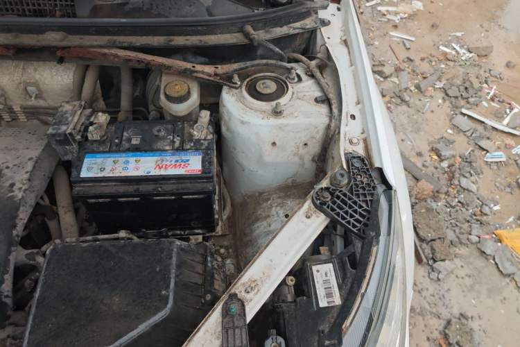 Used Chery Tiggo 3 2016 1.6L Manual ZhiShang Edition Engine Bay Left