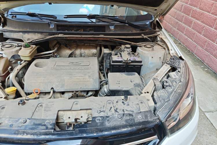 Used Chery Tiggo 3 2016 1.6L Manual ZhiShang Edition Engine Bay Left