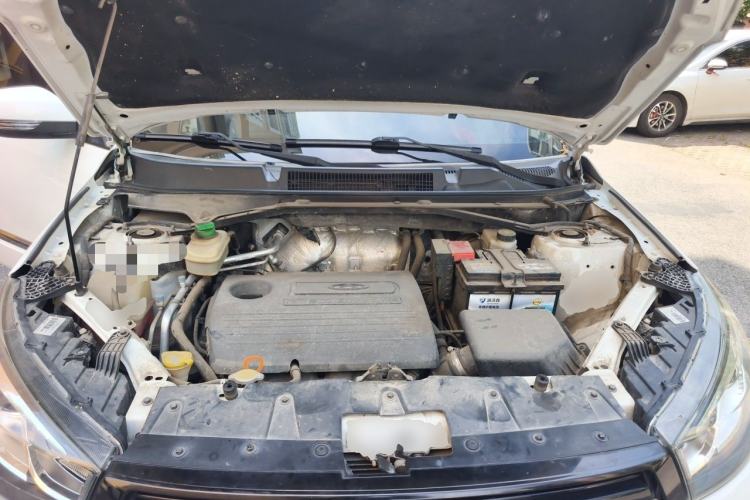Used Chery Tiggo 3 2016 1.6L Manual ZhiShang Edition Engine Bay