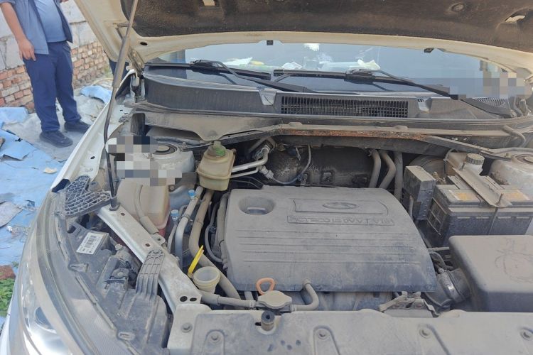 Used Chery Tiggo 3 2016 1.6L Manual ZhiShang Edition Engine Bay Right
