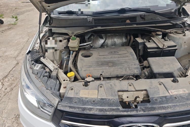 Used Chery Tiggo 3 2016 1.6L Manual ZhiShang Edition Engine Bay Right