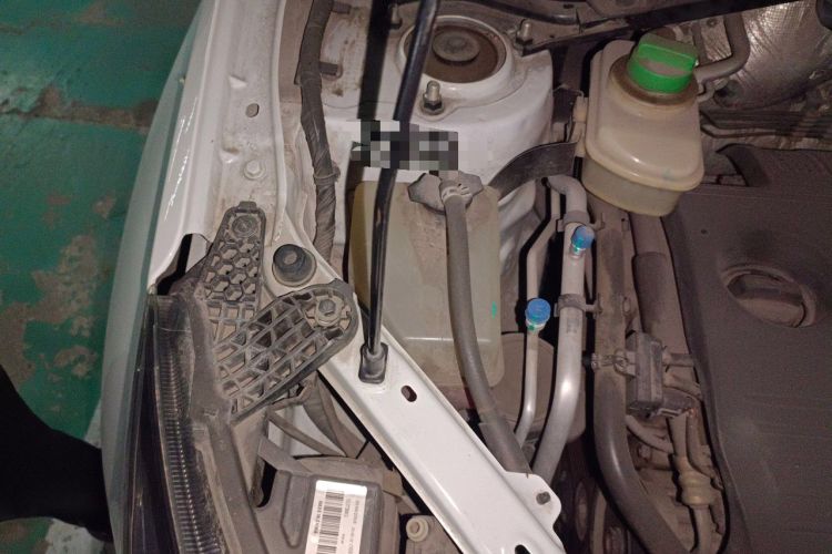 Used Chery Tiggo 3 2016 1.6L Manual ZhiShang Edition Engine Bay Right