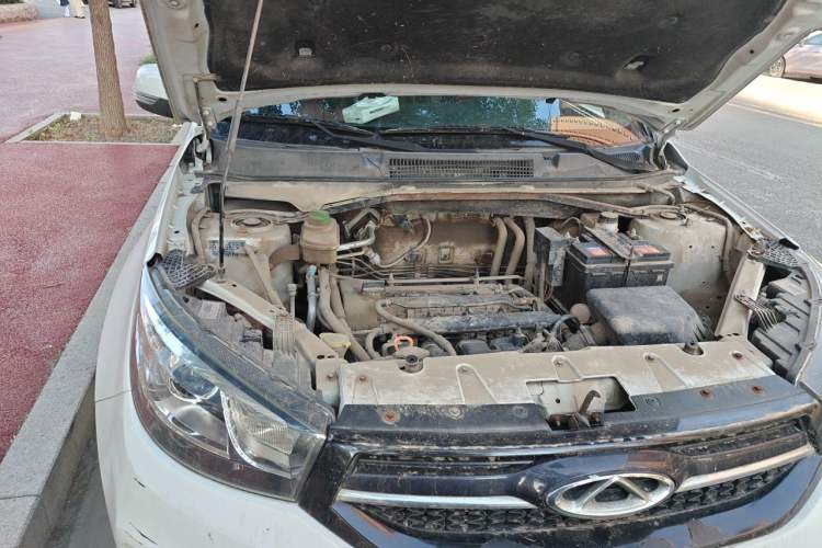Used Chery Tiggo 3 2016 1.6L Manual ZhiShang Edition Engine Bay Right