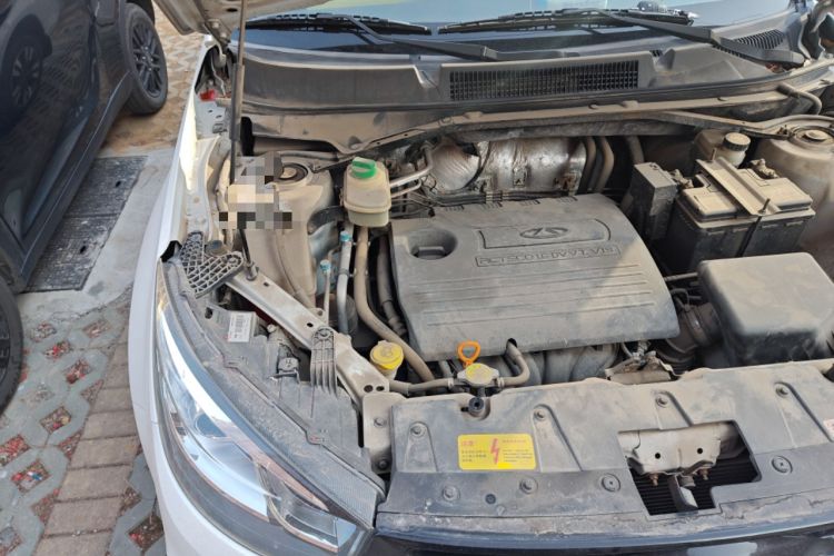 Used Chery Tiggo 3 2016 1.6L Manual ZhiShang Edition Engine Bay Right