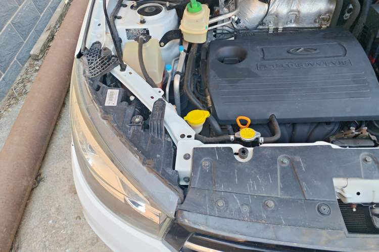 Used Chery Tiggo 3 2016 1.6L Manual ZhiShang Edition Engine Bay Right