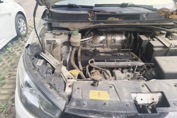 Used Chery Tiggo 3 2016 1.6L Manual ZhiShang Edition Engine Bay Right