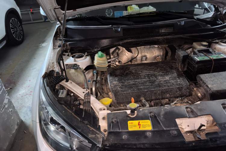 Used Chery Tiggo 3 2016 1.6L Manual ZhiShang Edition Engine Bay Right