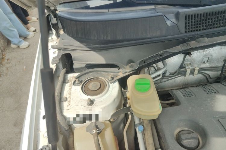 Used Chery Tiggo 3 2016 1.6L CVT ZhiShang Edition Engine Bay Right