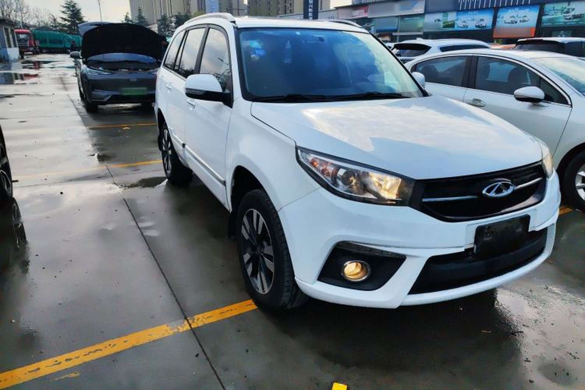 Used Chery Tiggo 3 2016 1.6L CVT ZhiShang Edition Exterior 1