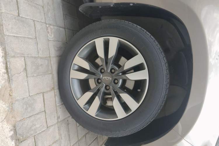 Used Chery Tiggo 3 2016 1.6L CVT ZhiShang Edition Exterior 1