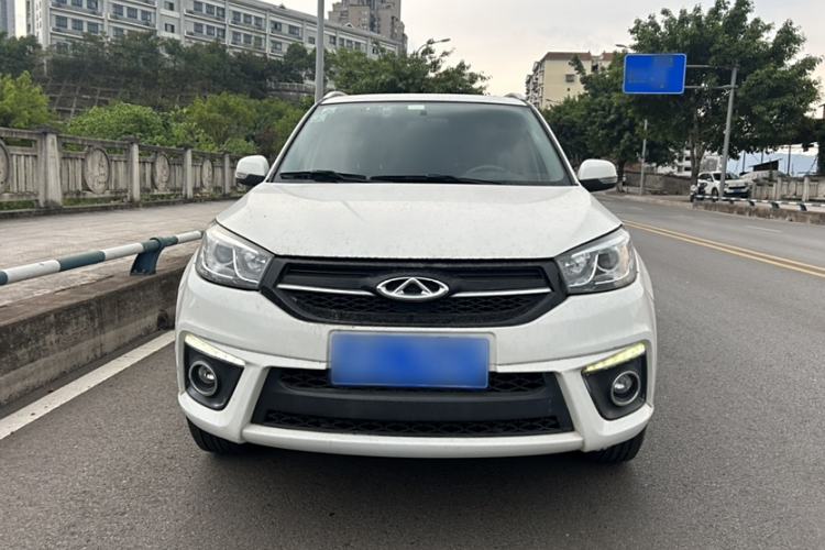 Used Chery Tiggo 3 2016 1.6L Manual ZhiShang Edition Exterior 1