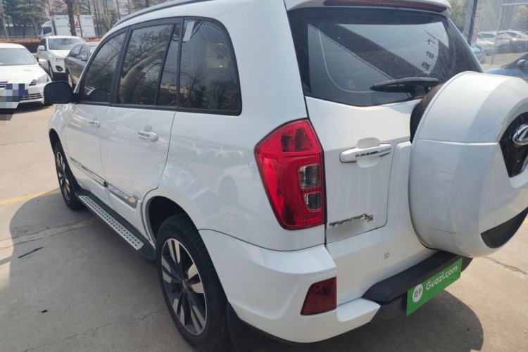 Used Chery Tiggo 3 2016 1.6L Manual ZhiShang Edition Exterior 2