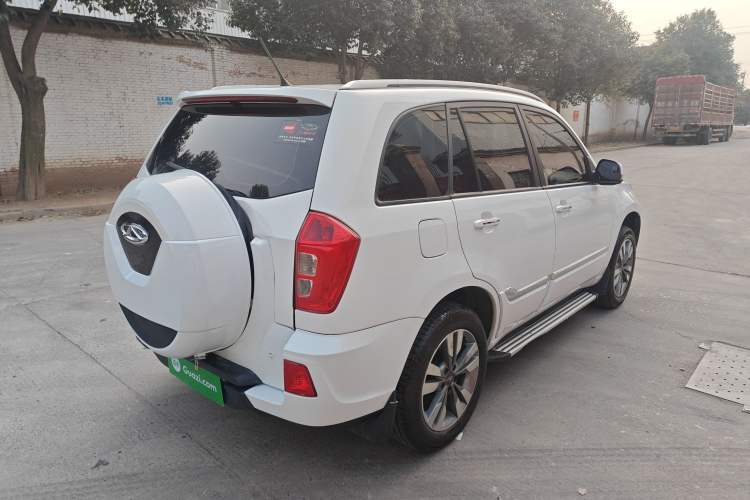 Used Chery Tiggo 3 2016 1.6L Manual ZhiShang Edition Exterior 3