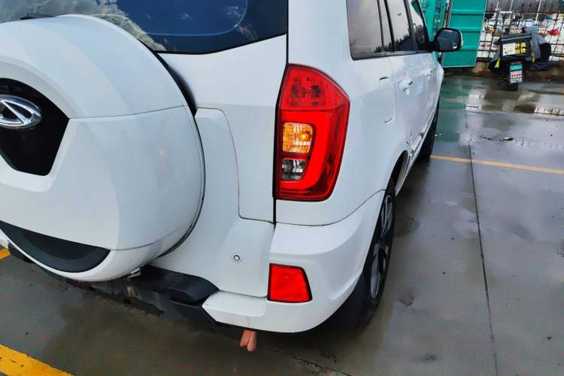 Used Chery Tiggo 3 2016 1.6L CVT ZhiShang Edition Exterior 3