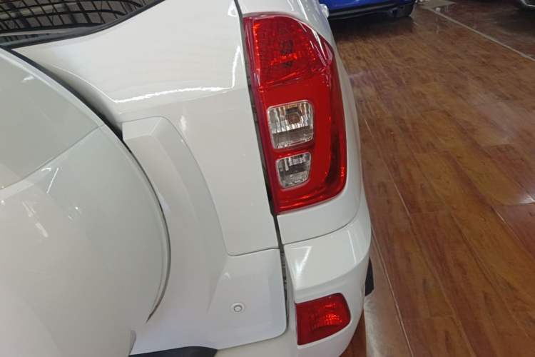 Used Chery Tiggo 3 2016 1.6L CVT Fashion Edition Exterior 3