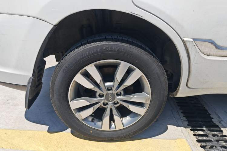 Used Chery Tiggo 3 2016 1.6L CVT ZhiShang Edition Exterior 5