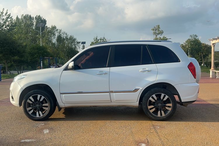 Used Chery Tiggo 3 2016 1.6L CVT Luxury Edition Exterior 5