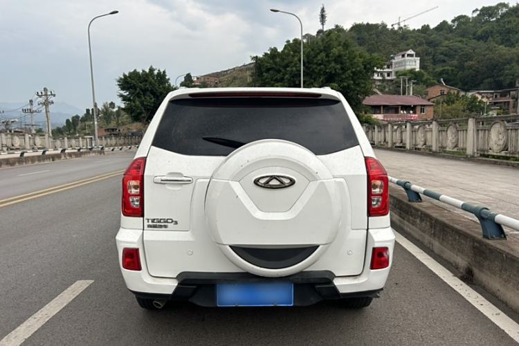 Used Chery Tiggo 3 2016 1.6L Manual ZhiShang Edition Exterior 5