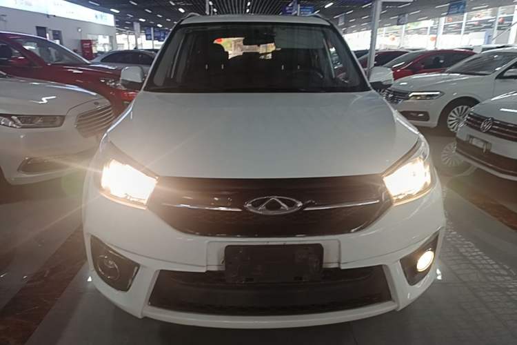 Used Chery Tiggo 3 2016 1.6L Manual ZhiShang Edition Front