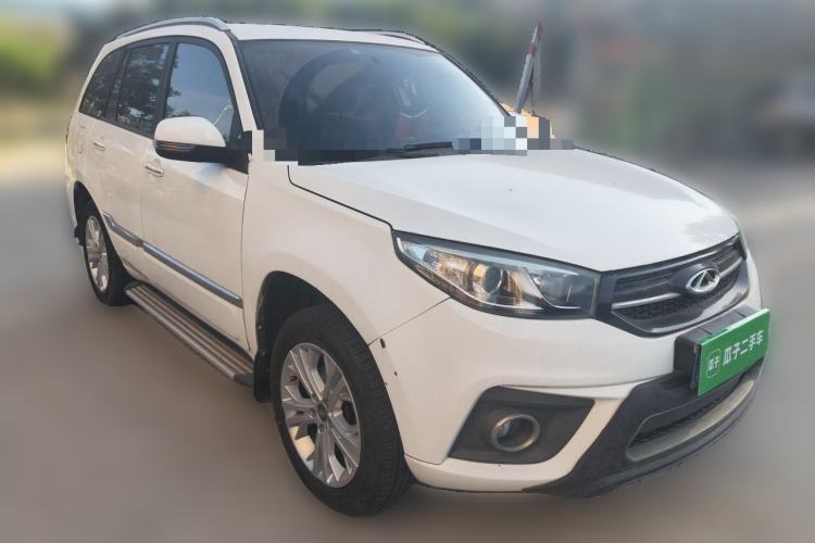 Used Chery Tiggo 3 2016 1.6L CVT Fashion Edition Front Right 45 Deg