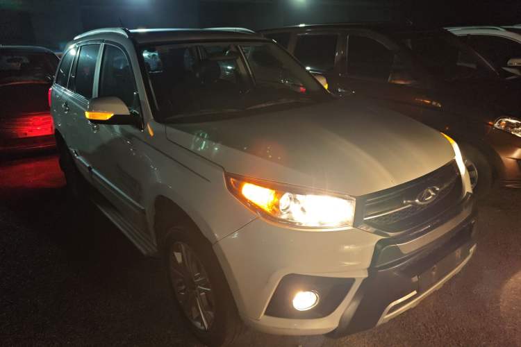 Used Chery Tiggo 3 2016 1.6L Manual Fashion Edition Front Right 45 Deg