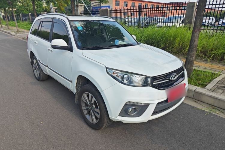 Used Chery Tiggo 3 2016 1.6L Manual ZhiShang Edition Front Right 45 Deg