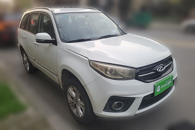 Used Chery Tiggo 3 2016 1.6L CVT Fashion Edition Front Right 45 Deg