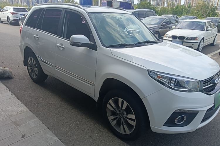 Used Chery Tiggo 3 2016 1.6L Manual ZhiShang Edition Front Right 45 Deg