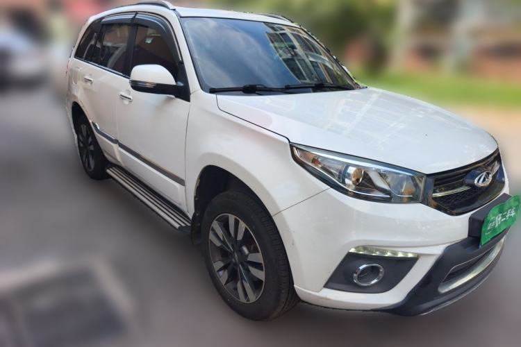 Used Chery Tiggo 3 2016 1.6L Manual ZhiShang Edition Front Right 45 Deg