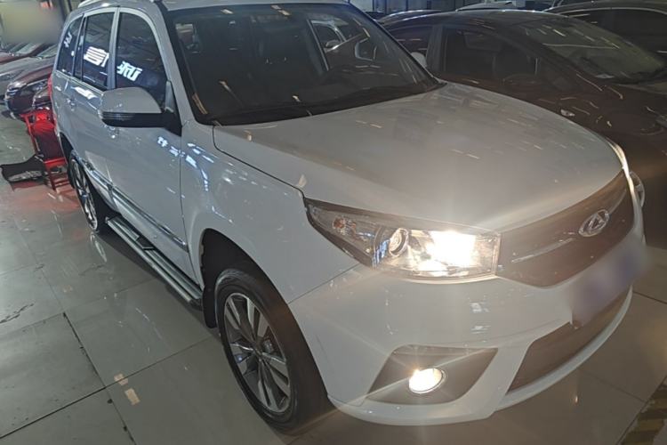 Used Chery Tiggo 3 2016 1.6L Manual ZhiShang Edition Front Right 45 Deg