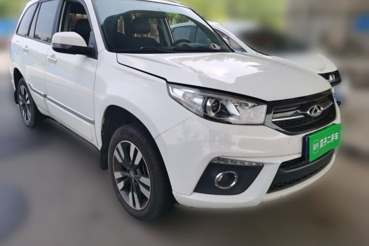 Used Chery Tiggo 3 2016 1.6L Manual ZhiShang Edition Front Right 45 Deg