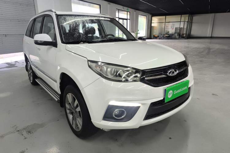 Used Chery Tiggo 3 2016 1.6L Manual ZhiShang Edition Front Right 45 Deg