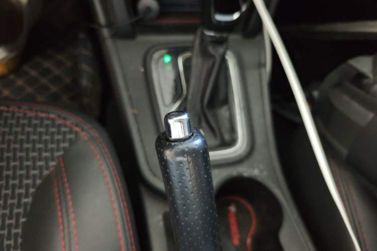 Used Chery Tiggo 3 2016 1.6L CVT ZhiShang Edition Gear Lever