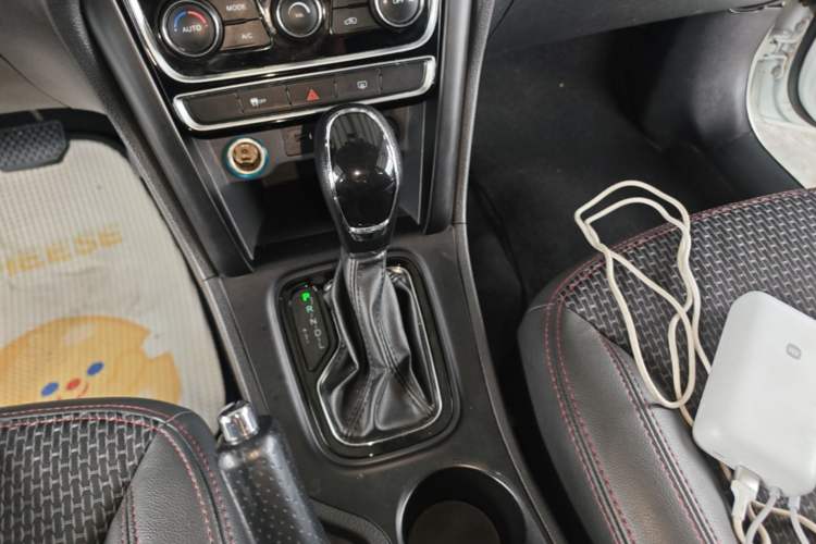 Used Chery Tiggo 3 2016 1.6L CVT ZhiShang Edition Gear Lever