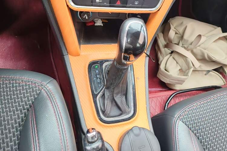 Used Chery Tiggo 3 2016 1.6L CVT ZhiShang Edition Gear Lever