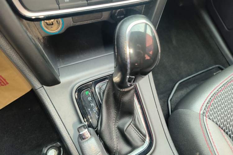 Used Chery Tiggo 3 2016 1.6L CVT ZhiShang Edition Gear Lever