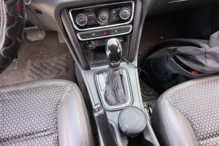 Used Chery Tiggo 3 2016 1.6L CVT ZhiShang Edition Gear Lever