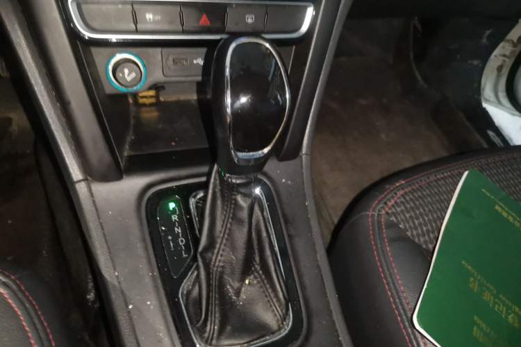 Used Chery Tiggo 3 2016 1.6L CVT ZhiShang Edition Gear Lever