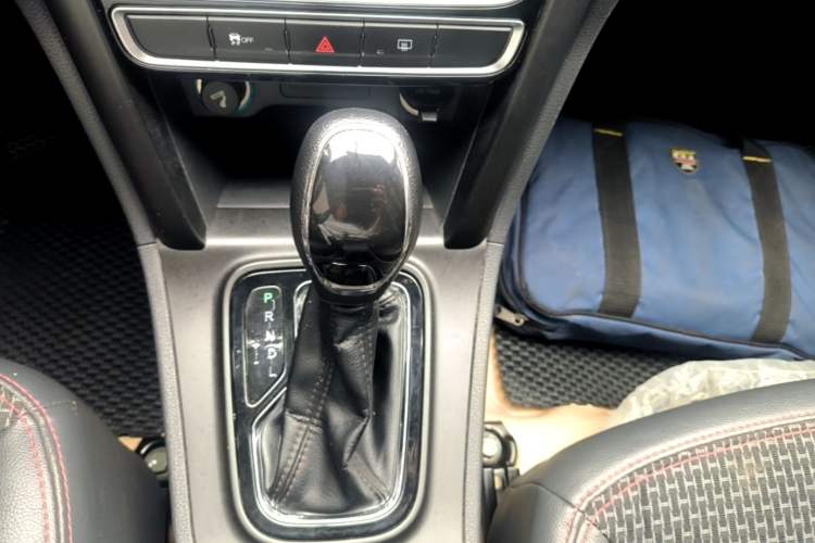 Used Chery Tiggo 3 2016 1.6L CVT ZhiShang Edition Gear Lever