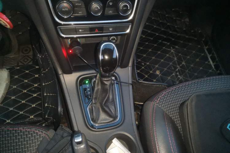 Used Chery Tiggo 3 2016 1.6L CVT ZhiShang Edition Gear Lever