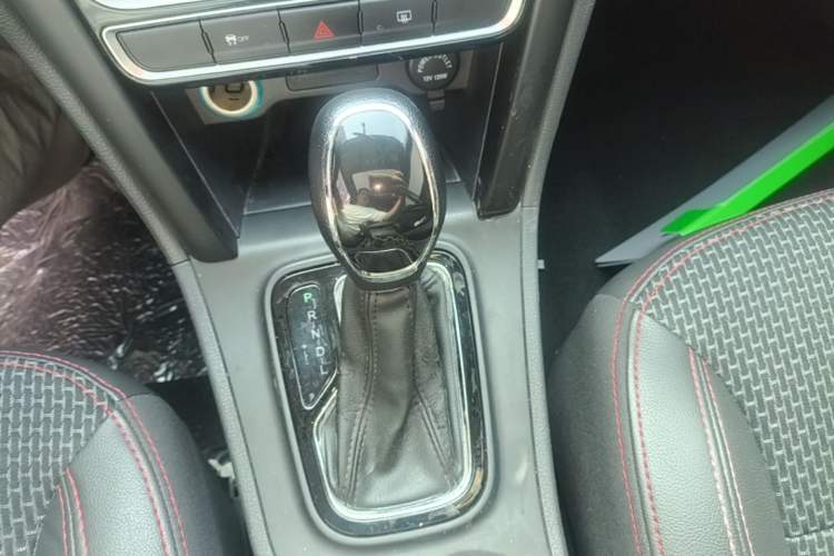 Used Chery Tiggo 3 2016 1.6L CVT ZhiShang Edition Gear Lever