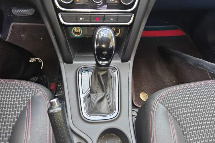 Used Chery Tiggo 3 2016 1.6L CVT ZhiShang Edition Gear Lever