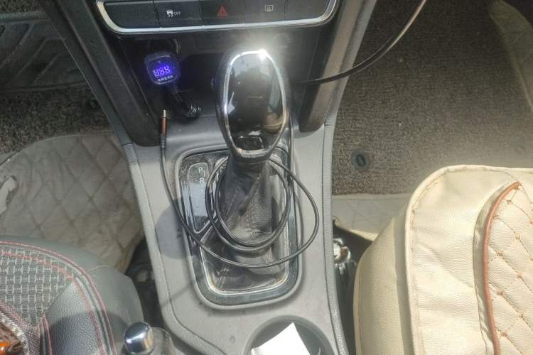 Used Chery Tiggo 3 2016 1.6L CVT ZhiShang Edition Gear Lever