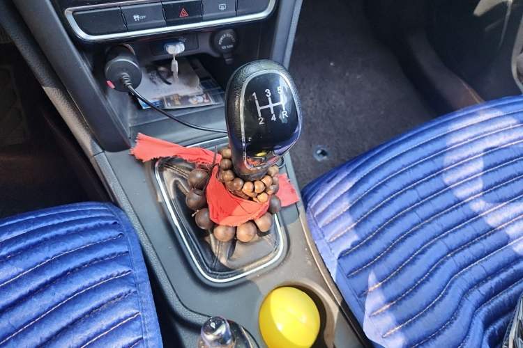 Used Chery Tiggo 3 2016 1.6L Manual ZhiShang Edition Gear Lever