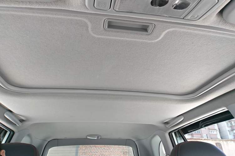 Used Chery Tiggo 3 2016 1.6L CVT ZhiShang Edition Headliner