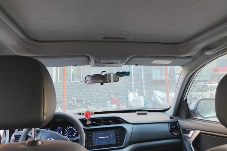 Used Chery Tiggo 3 2016 1.6L Manual ZhiShang Edition Headliner