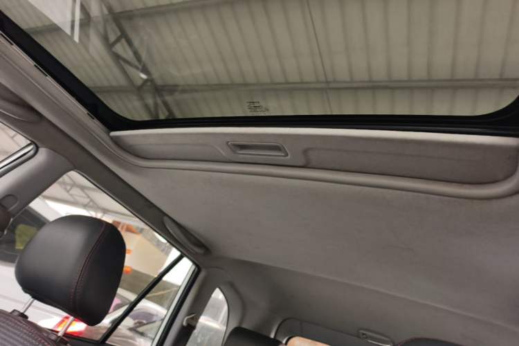 Used Chery Tiggo 3 2016 1.6L CVT ZhiShang Edition Headliner