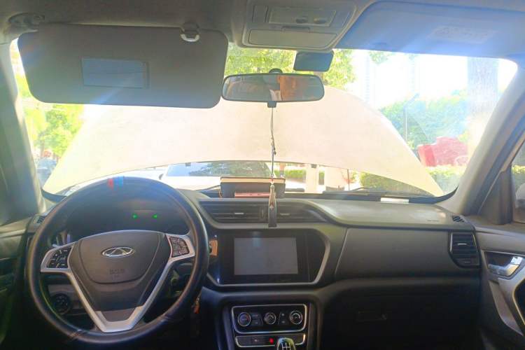 Used Chery Tiggo 3 2016 1.6L Manual ZhiShang Edition Headliner