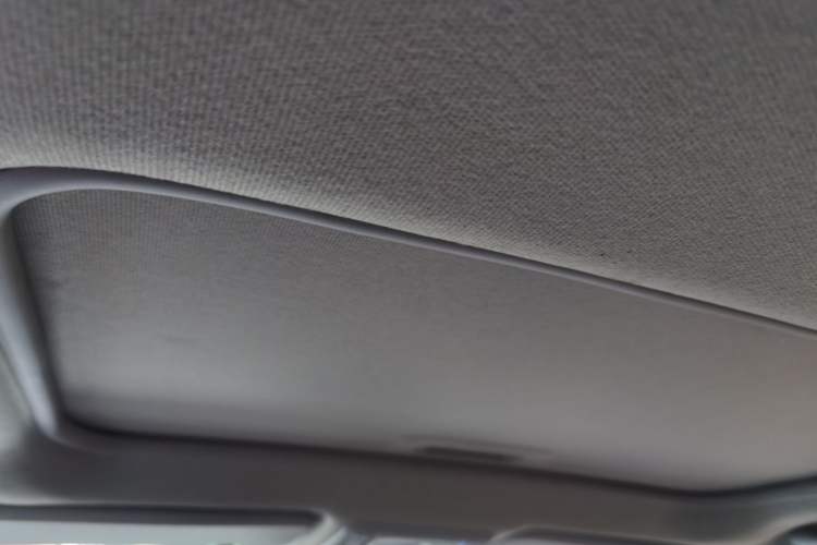 Used Chery Tiggo 3 2016 1.6L Manual ZhiShang Edition Headliner